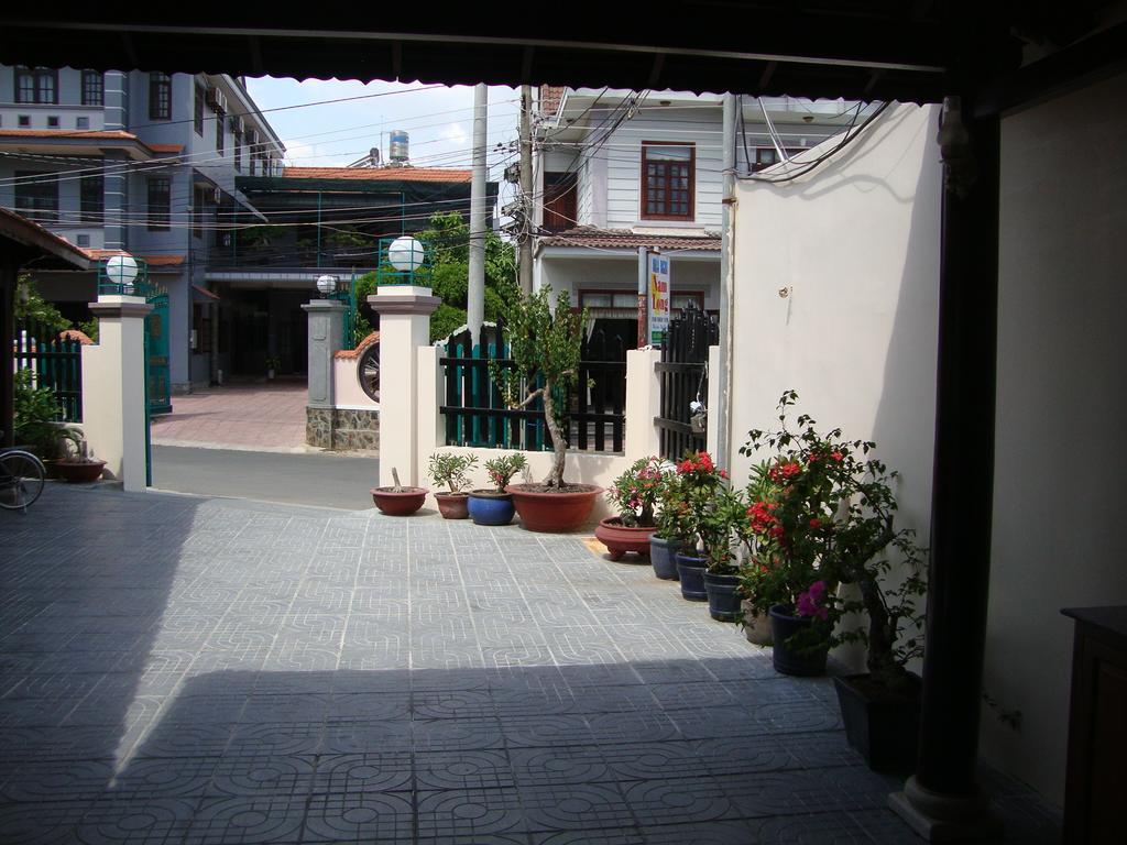 Nam Long 2