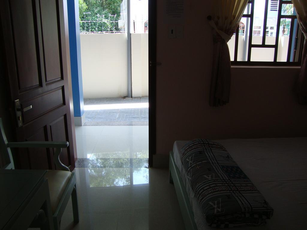 Nam Long 2 Guest house Long Hai