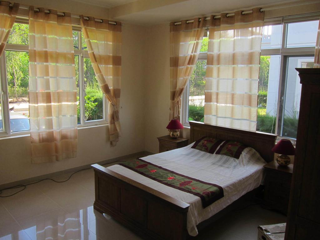 Villa Paradise *