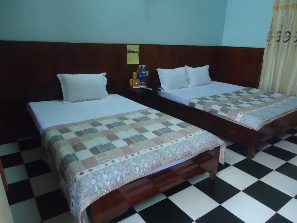 Cat Ba Hostel *