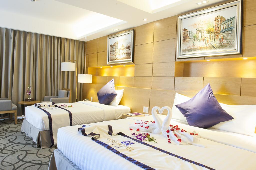 Iris Tho Hotel