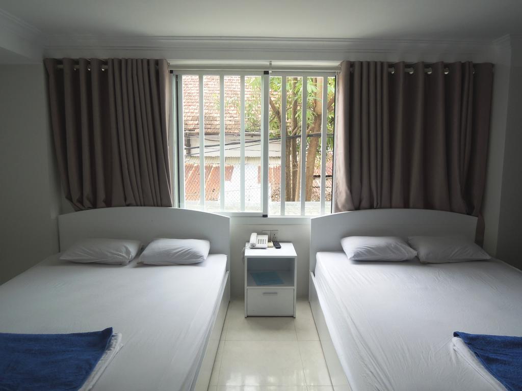 Oasis Hotel