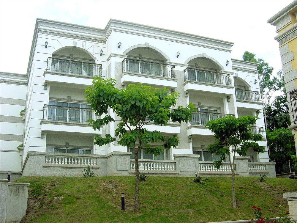 Hotel Royal Halong