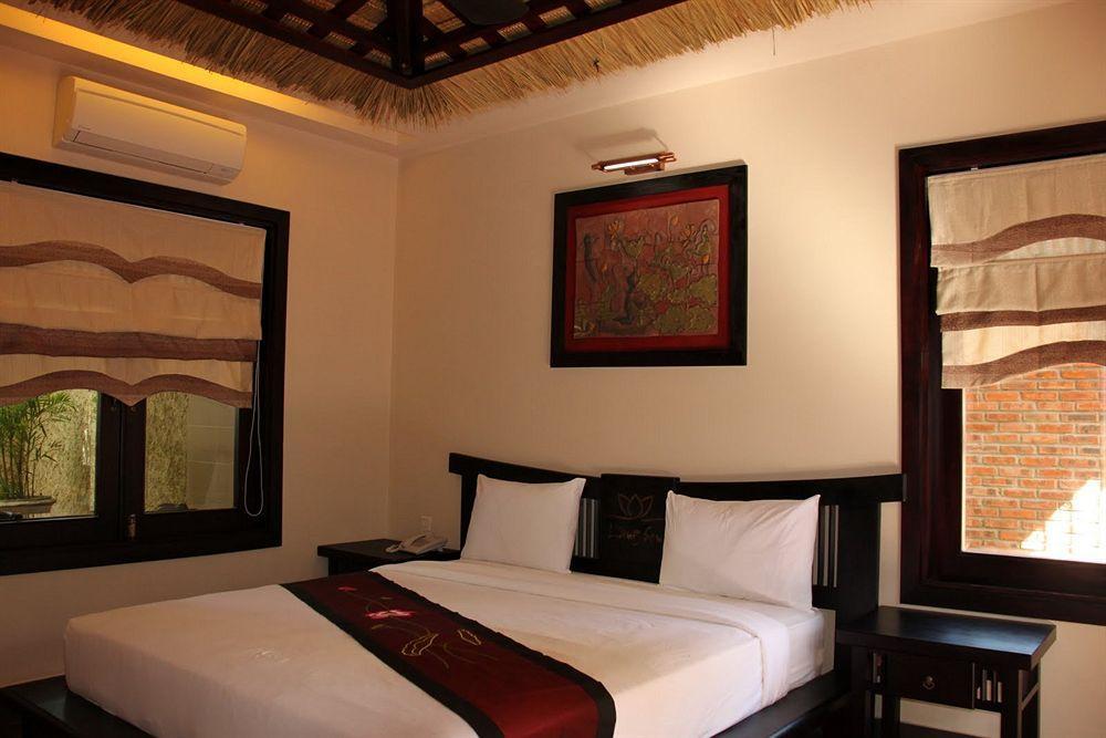 Lotus Village Resort 3*