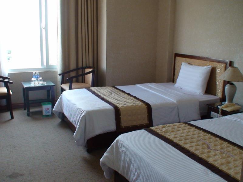 Huu Nghi Hotel 3*