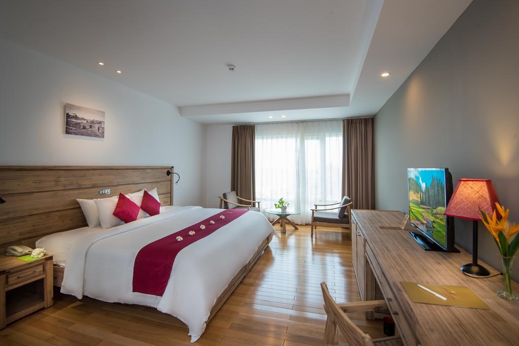 Eden Resort 4*