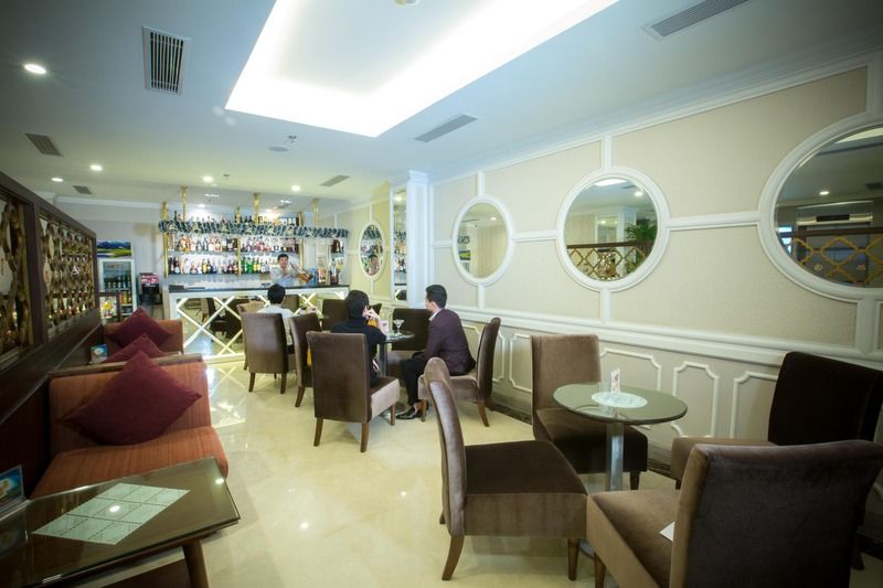 Hotel Chalcedony Grand