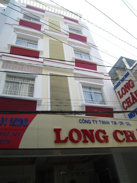 Long Chau