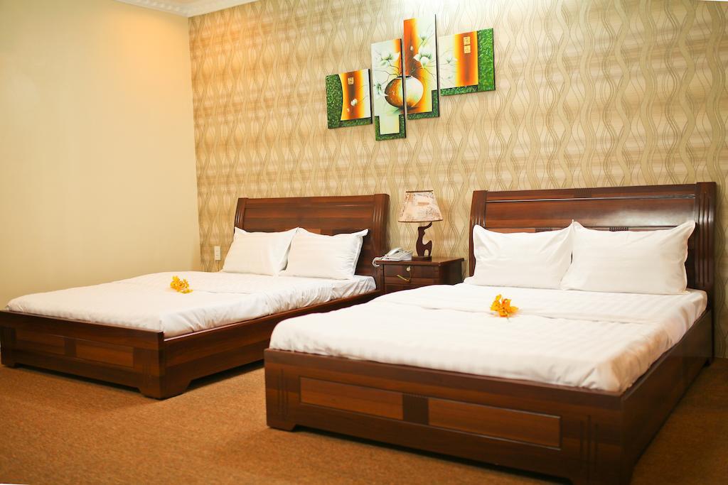 Hotel Full House