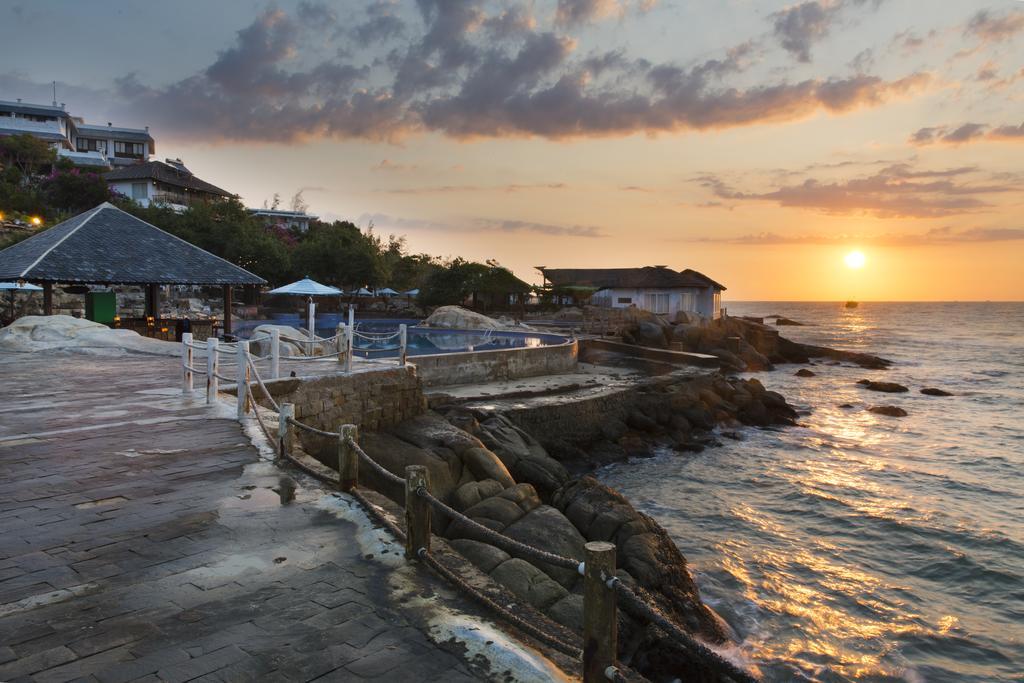 Resort Rock Water Bay Ke Ga