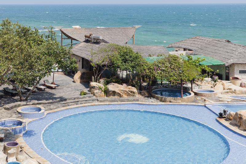 Resort Rock Water Bay Ke Ga