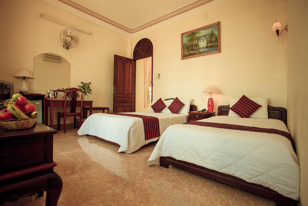 Hotel Oriole &