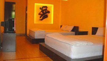 Backpacker'S Nha Trang