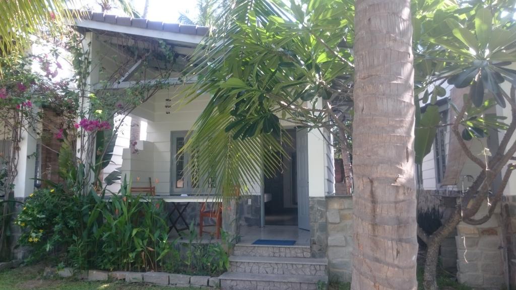 Catsen Bungalows & Rooms