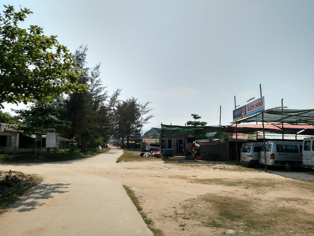 Nguyet Anh Lăng Cô