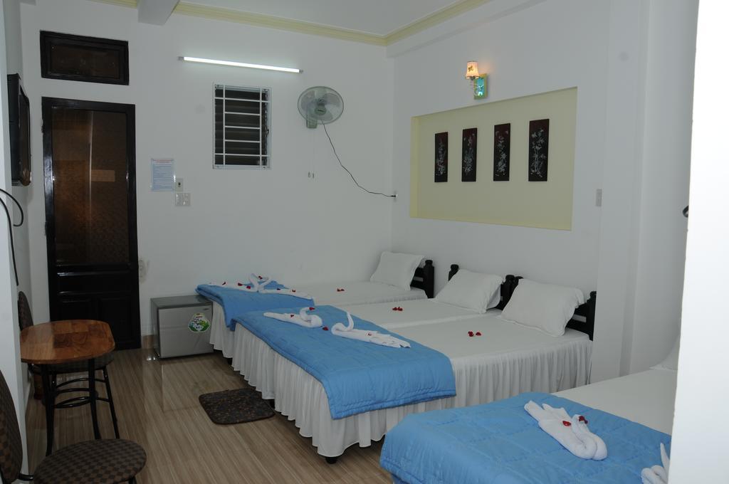 Guest house Bien Khoi Mini 2*