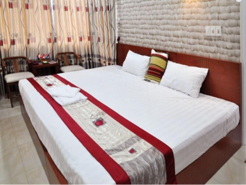 Hotel Huu Nguyen *