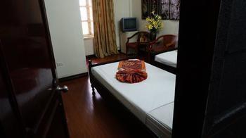 Hanoi Golden Moon Guest House