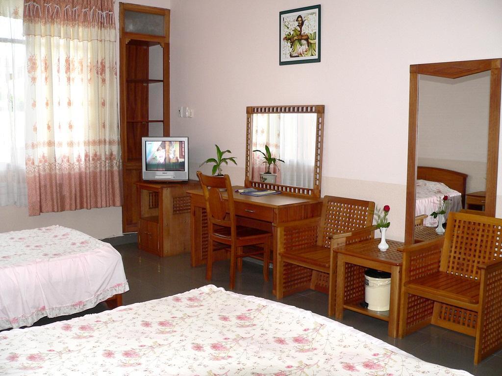Khách sạn Hoa Binh 1 3*