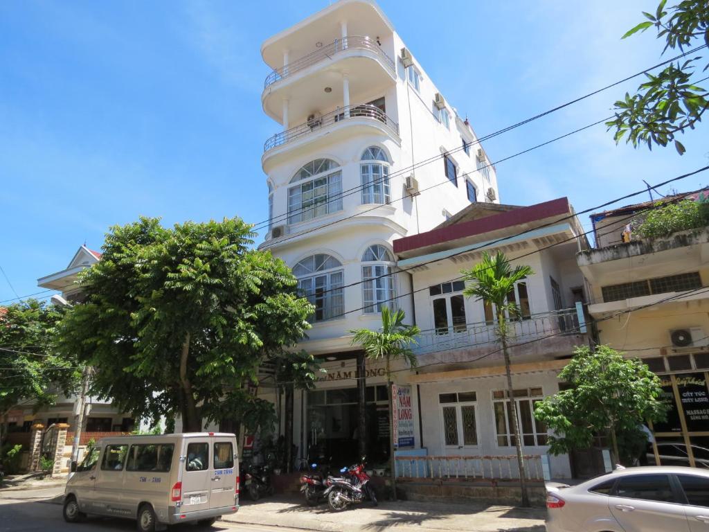 Khách sạn Nam Long