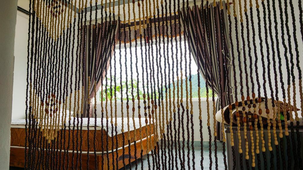 Homestay River House