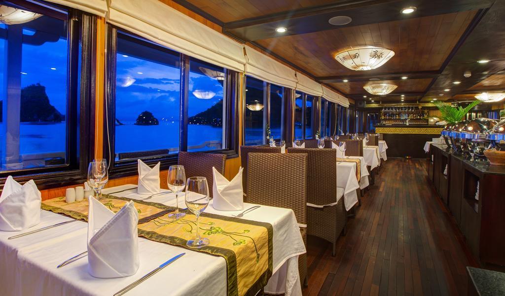 Syrena Cruises Ha Long