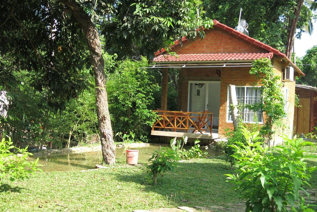 Guest house The Simplest Village