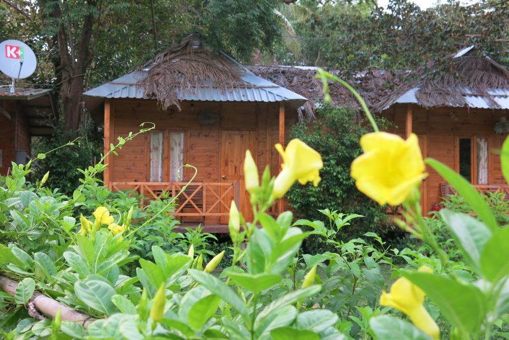 Guest house The Simplest Village