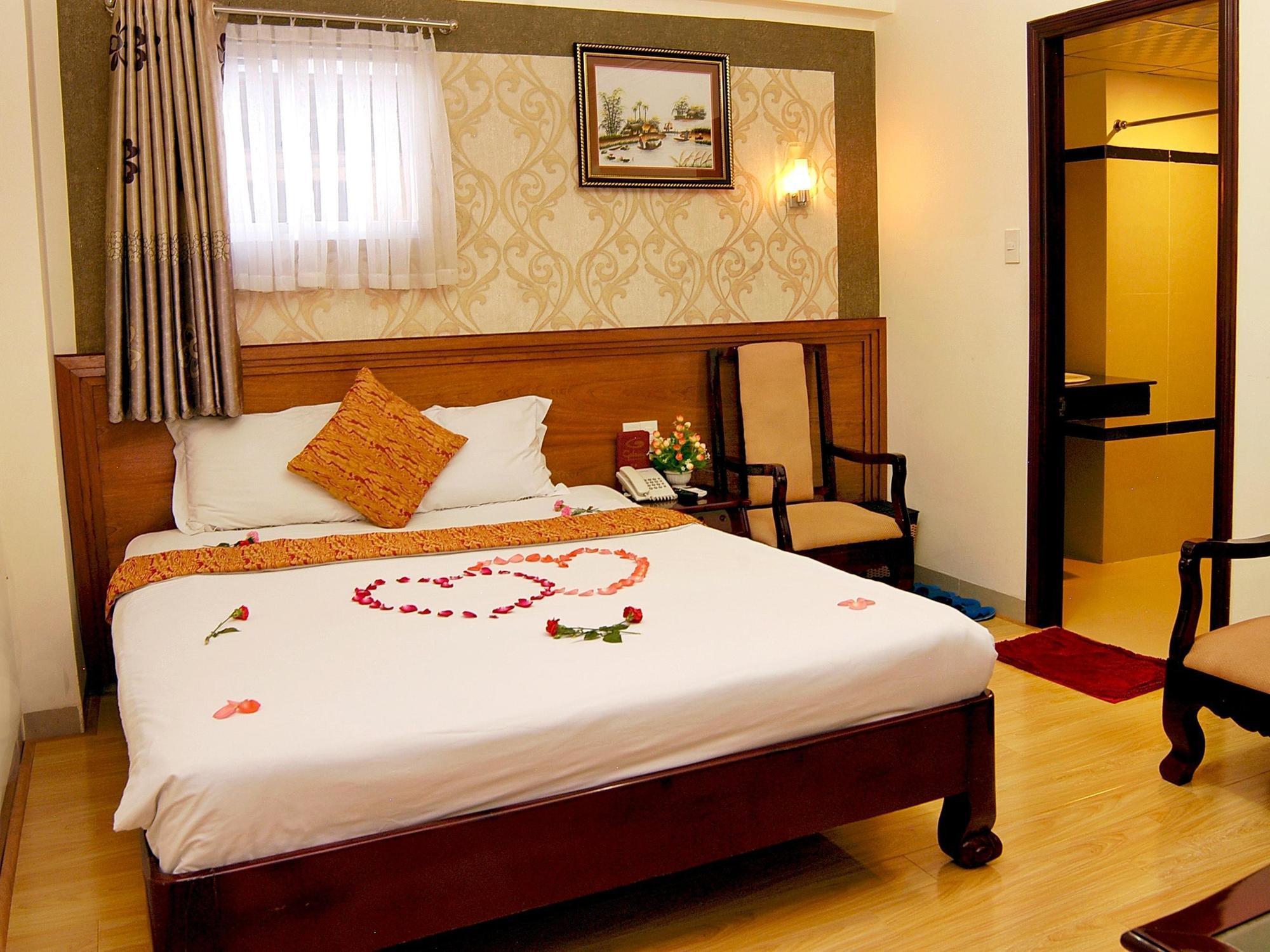 Hotel Ngan Ha - Galaxy Nha Trang