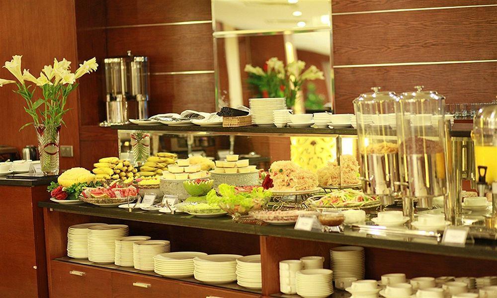 Hotel 20 & Hanoi