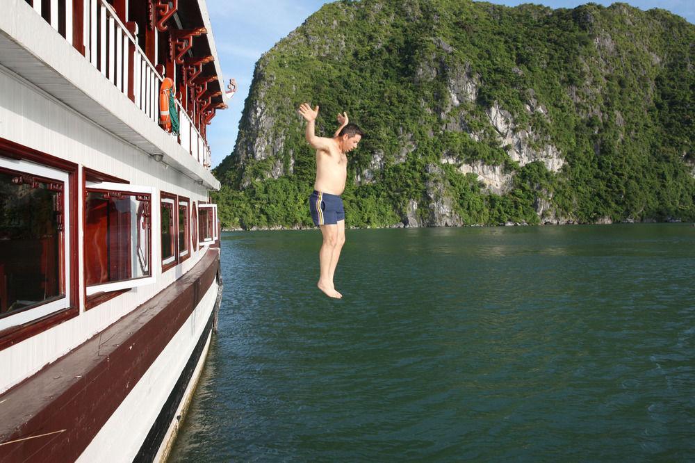 Royal Palace Cruise Ha Long