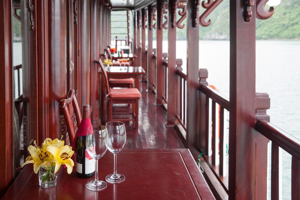  Royal Palace Cruise Ha Long