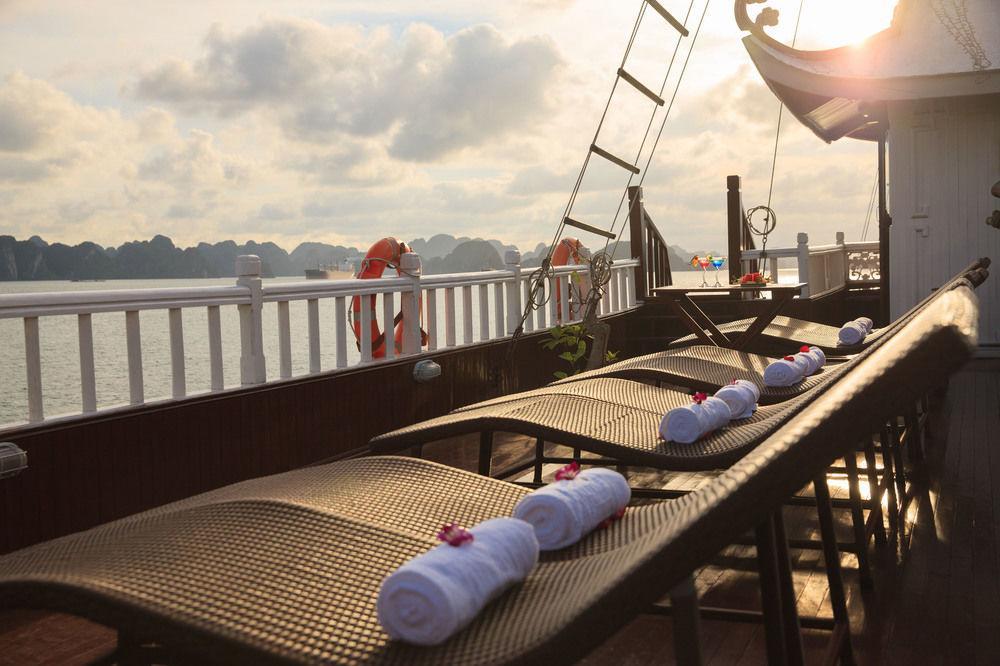  Royal Palace Cruise Ha Long