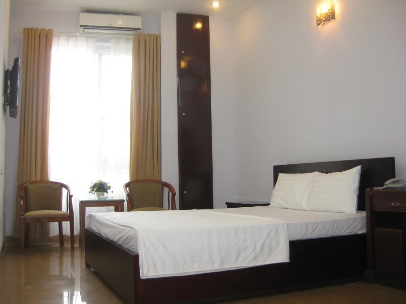 Hotel Nhiet Doi Tuy Hoa