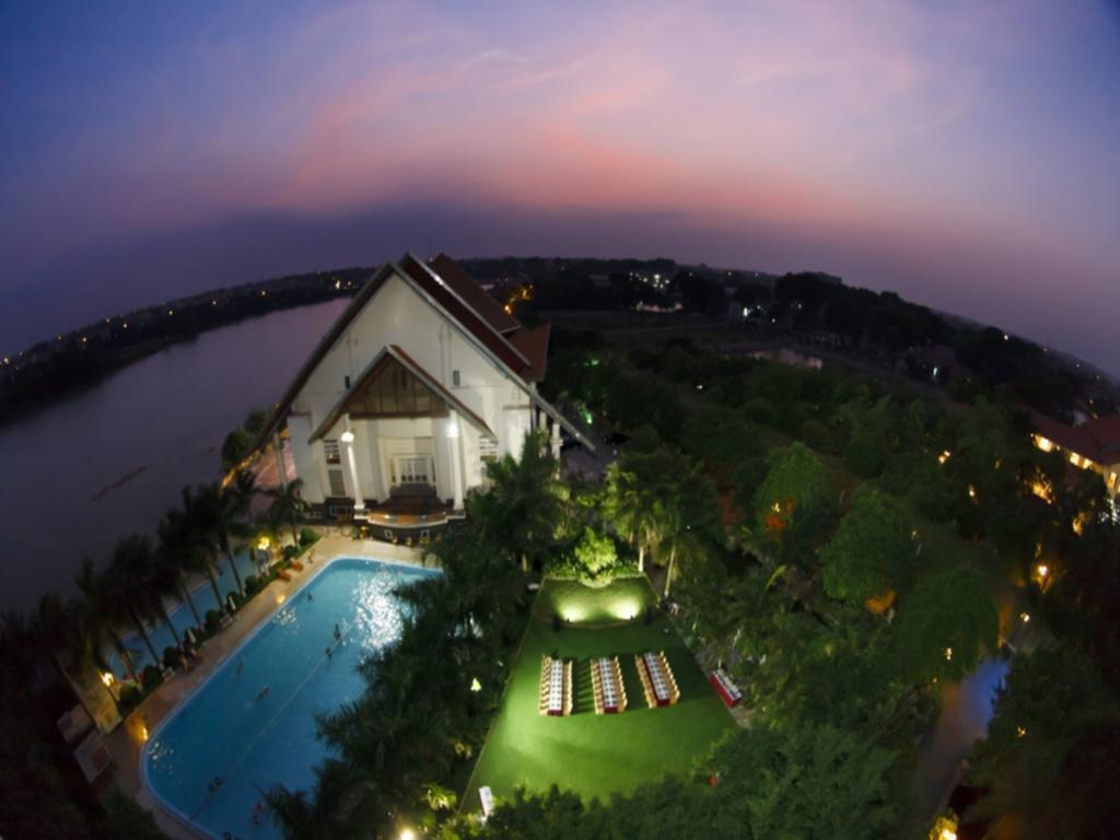 Song Hong Resort