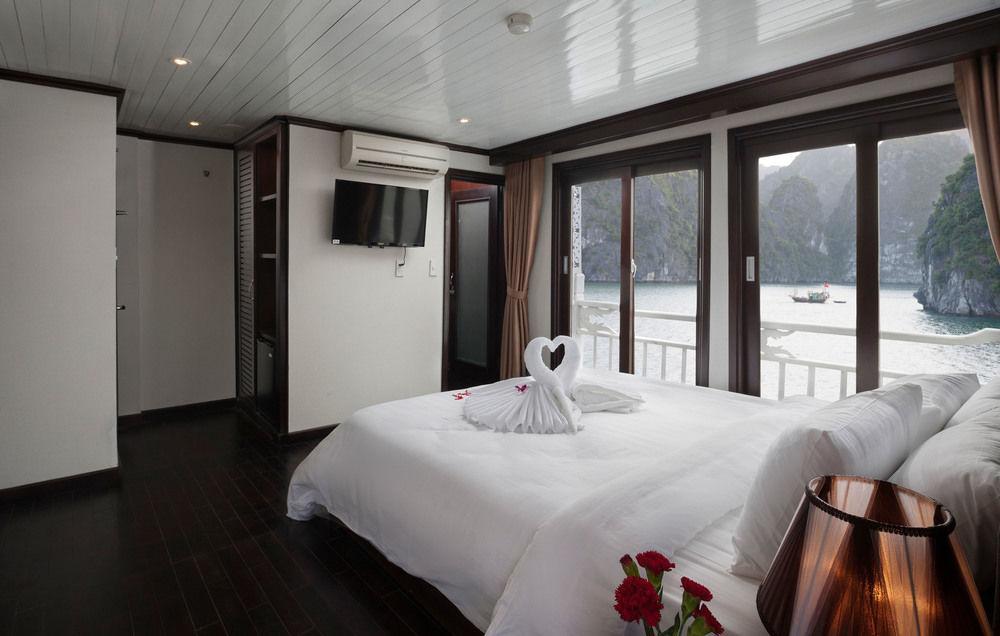 Halong Aclass Stellar Cruise 