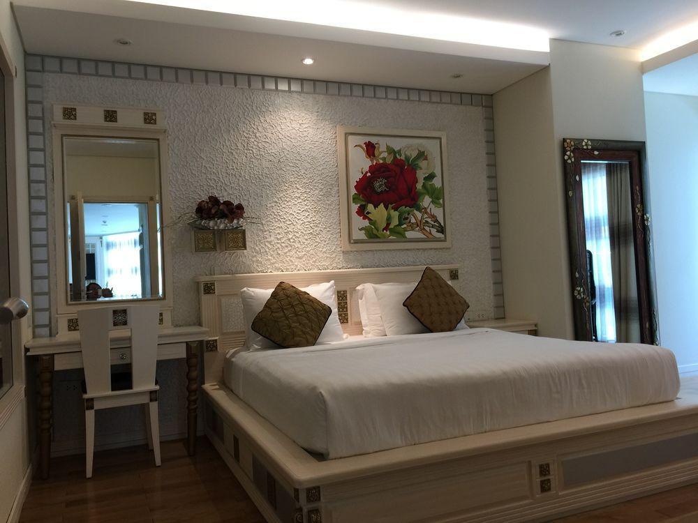 Lotus Village Condotel *