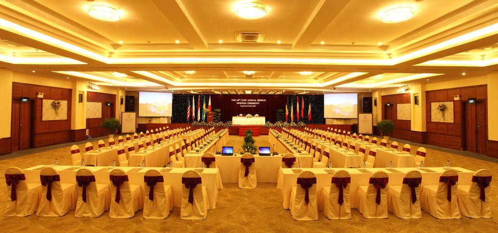 Palace Hotel 4*