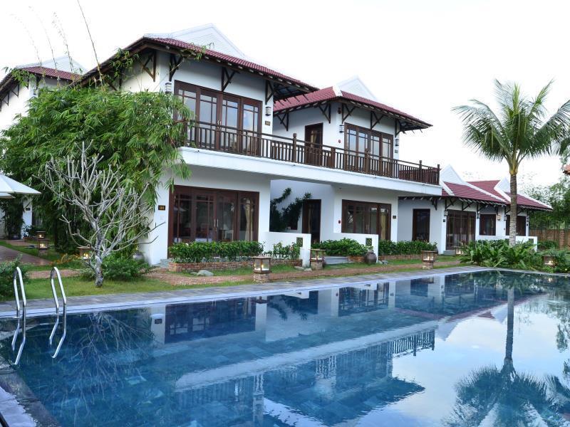 Riverside Bamboo Khách sạn