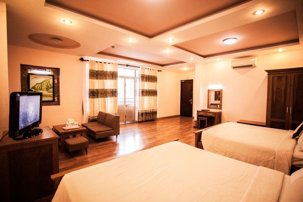 Oriental - Doi Dien Bai Bien Hotel