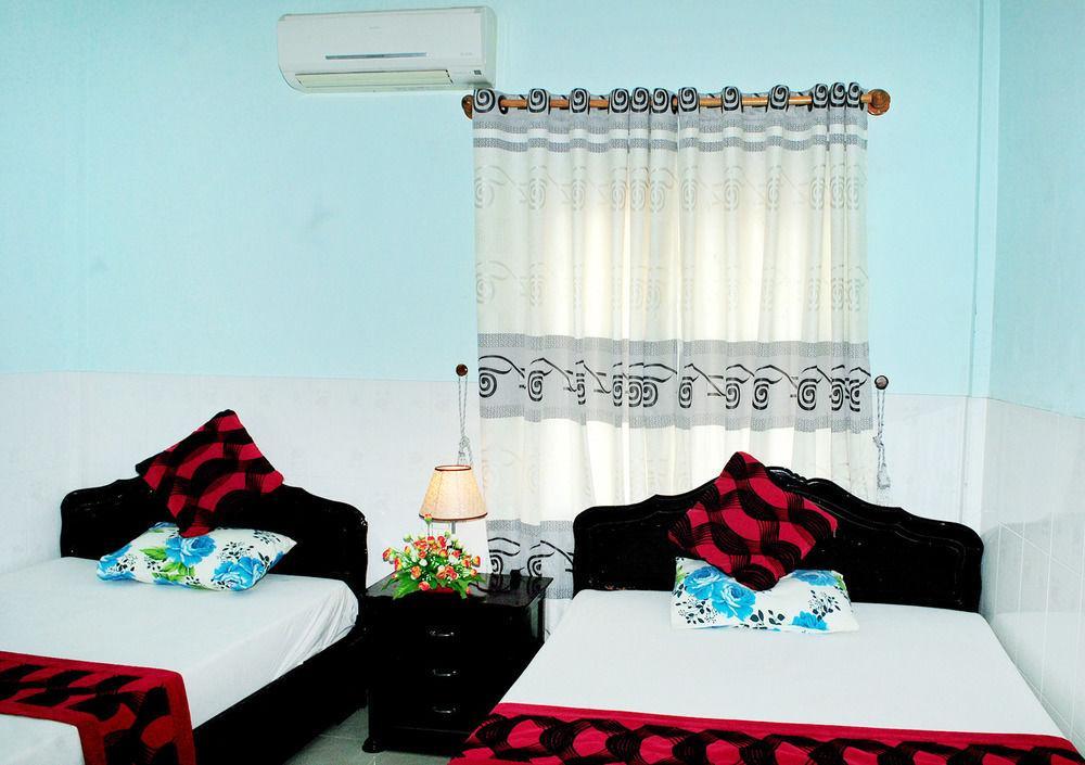 Ngoc Binh Hotel *