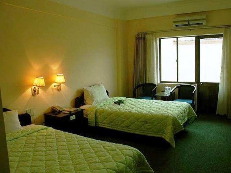 Hoang Yen Hotel 4*