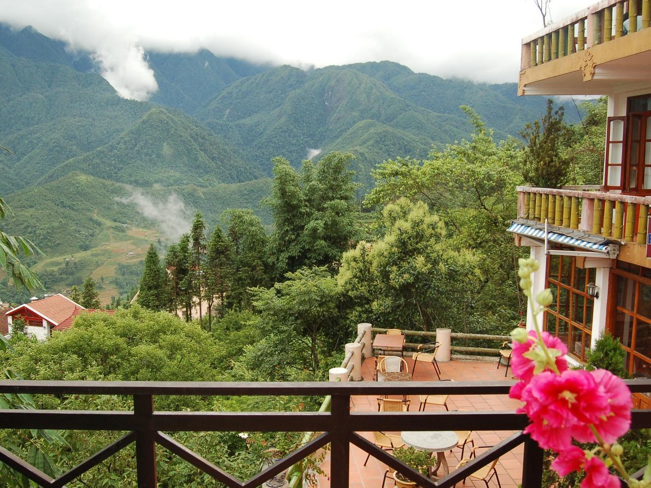 Cat Cat View Hotel