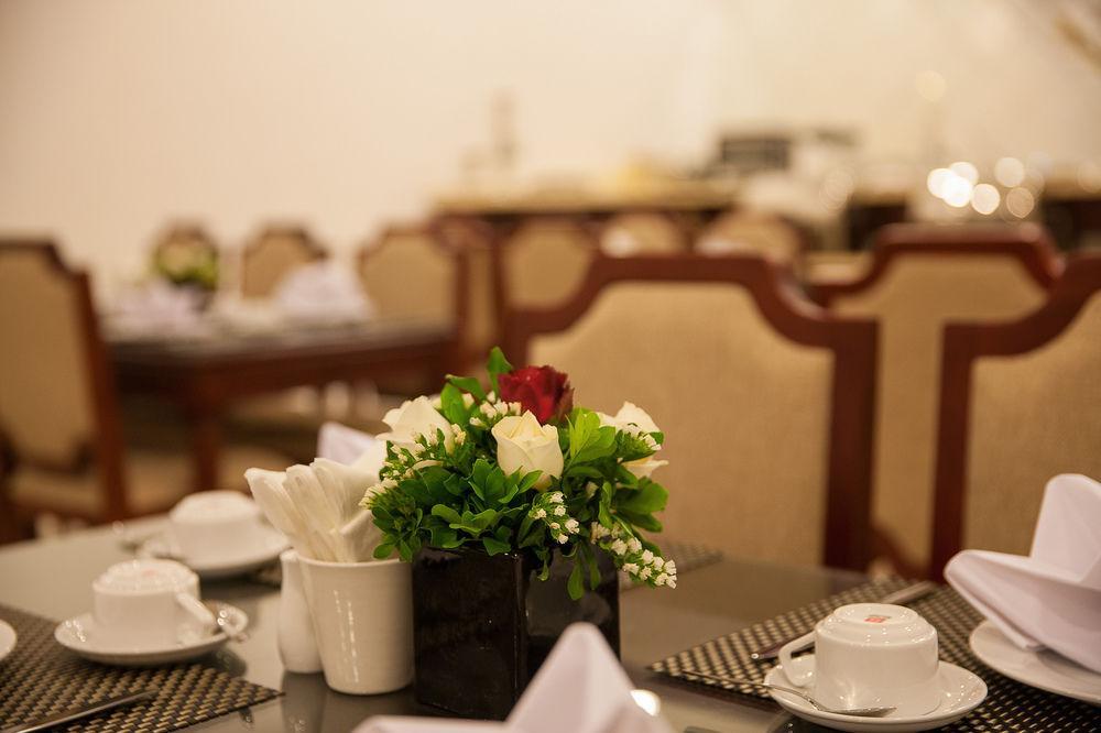La Palm Khách sạn
