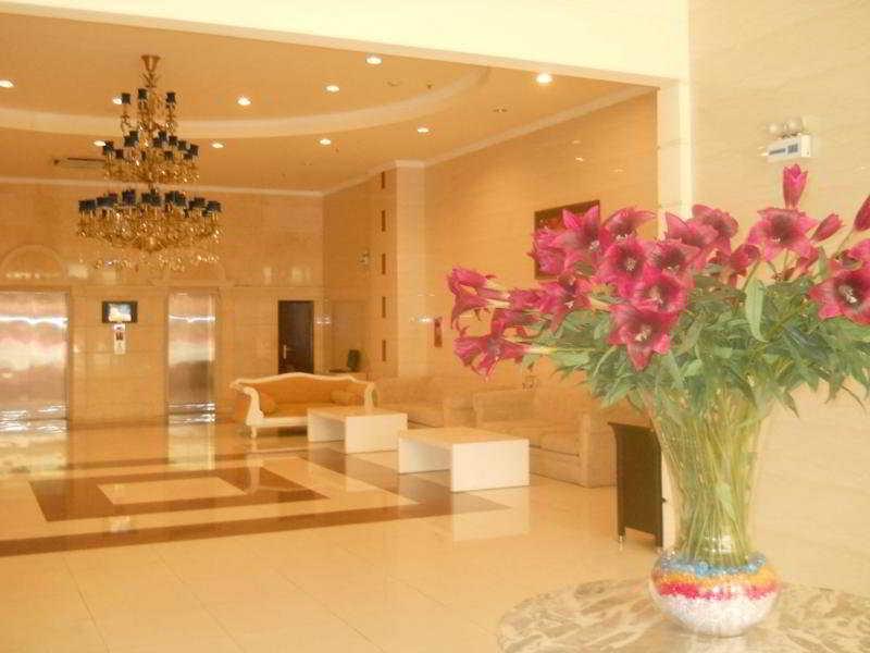 Khách sạn Vinh Trung Plaza 4*