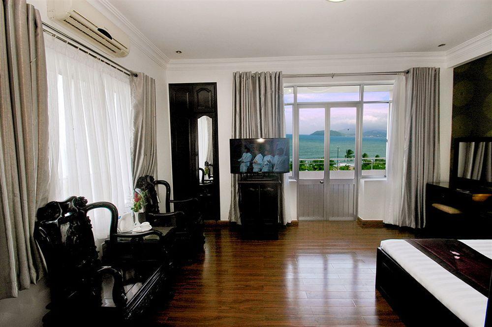Brandi Hotel 3*