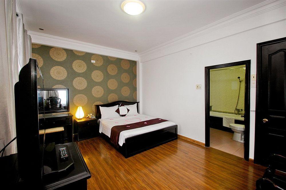 Brandi Hotel