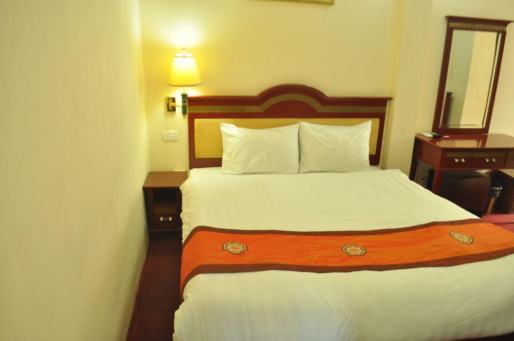 Little Hostel Hanoi
