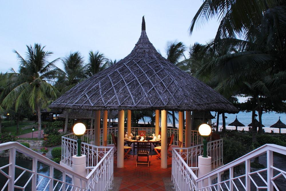 Hotel Suoi Tien Mui Ne