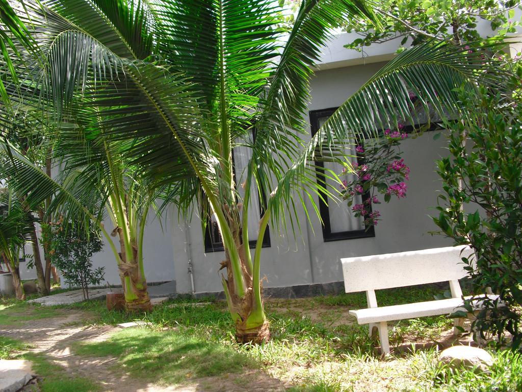 Nguyen Minihouse